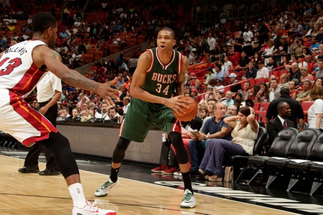 尤伯杯：国羽女队击败丹麦队 收获小组赛两连胜